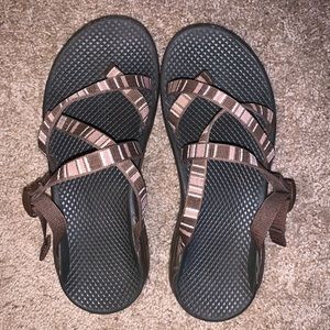 Women Chacos sz 8